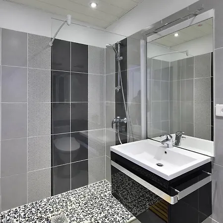 Greece - Natura Nb 3 Avec Garage - Jacuzzi - Luxe - 4 Personnes 公寓